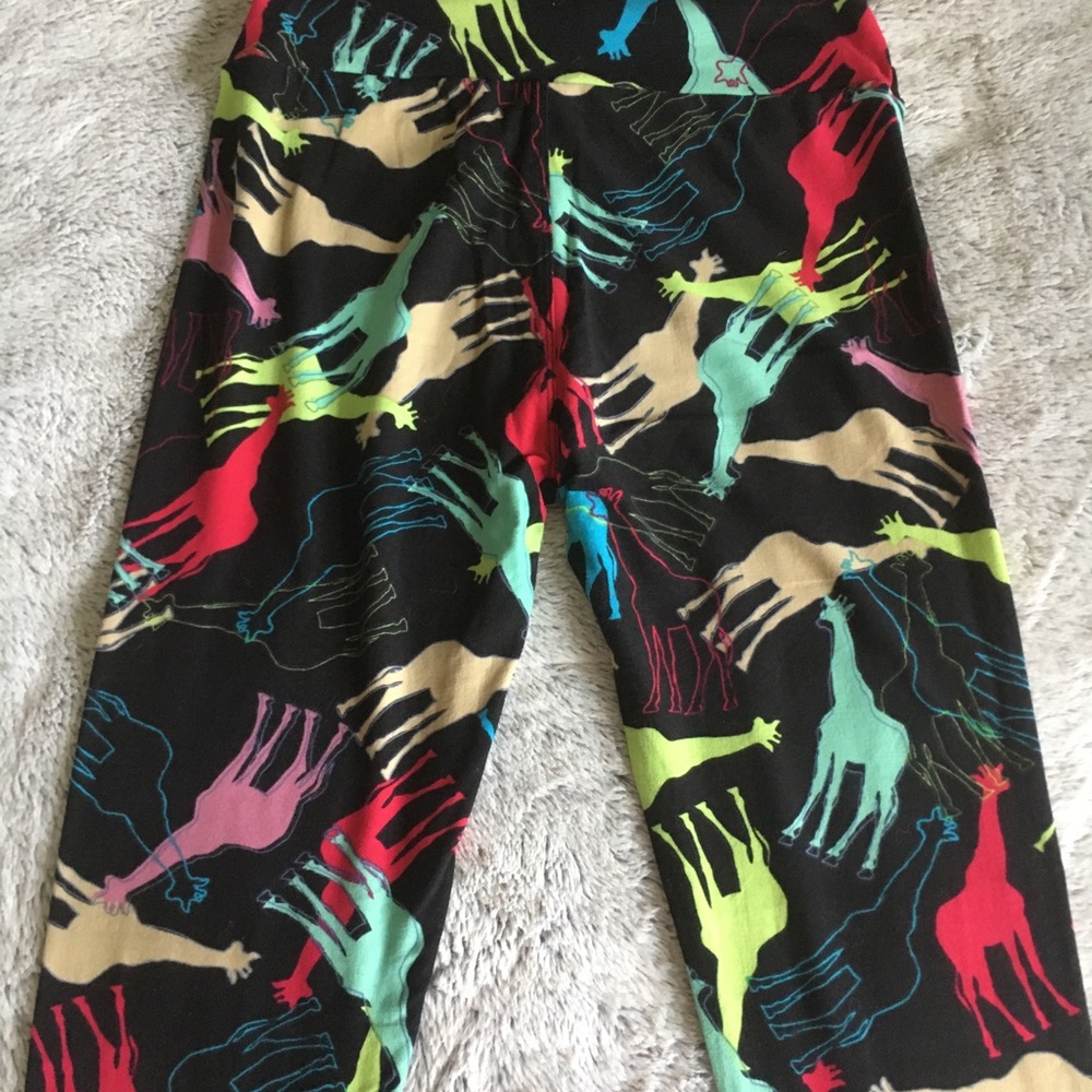 Lulu Roe Giraffe Leggings